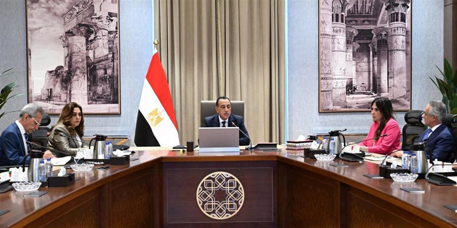 رئيس الوزراء يوجه بتبسيط وتسريع إجراءات التصالح على مخالفات البناء